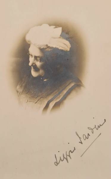 lizzie_cropped20250420_133945.jpg lizzie_cropped20250420_133945.jpg